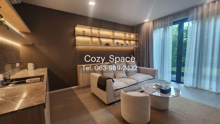 รูป Vive Krungthepkritha | ให้เช่าบ้านเดี่ยว 4 ห้องนอน แต่งสวย แบบ Modern Luxury ดูอบอุ่น น่าอยู่ ใกล้รร.นานาชาติเวลลิงตั้น - รูปที่ 2/25