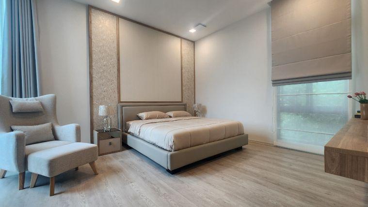 รูป Vive Krungthepkritha | ให้เช่าบ้านเดี่ยว 4 ห้องนอน แต่งสวย แบบ Modern Luxury ดูอบอุ่น น่าอยู่ ใกล้รร.นานาชาติเวลลิงตั้น - รูปที่ 11/25