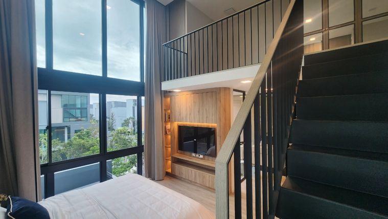 รูป Vive Krungthepkritha | ให้เช่าบ้านเดี่ยว 4 ห้องนอน แต่งสวย แบบ Modern Luxury ดูอบอุ่น น่าอยู่ ใกล้รร.นานาชาติเวลลิงตั้น - รูปที่ 17/25