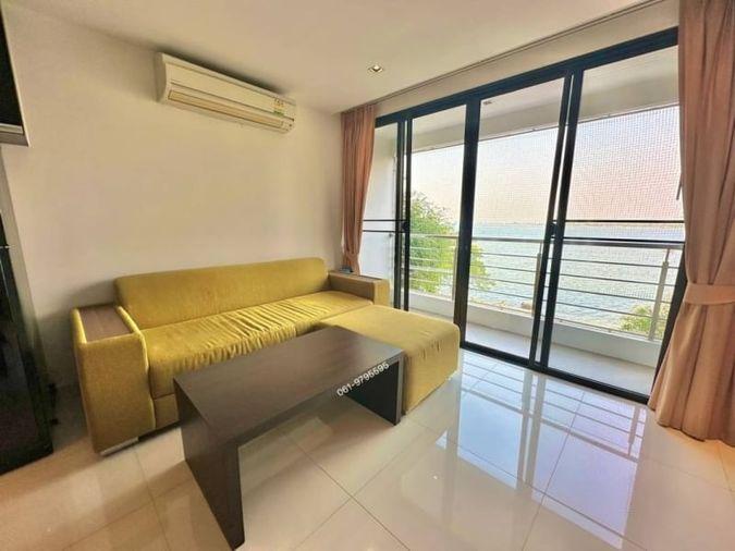 picture Condo for sale Sriracha Golden Coast Phase 1, beautiful room, next to the sea with private beach frontage - 1/13