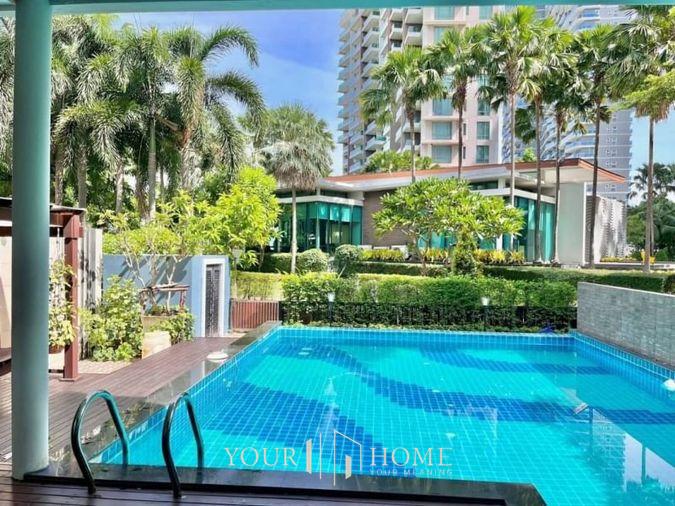 picture For rent: "Luxury pool villa by the sea in Bangsaen with private pool, sea view" - 3/20