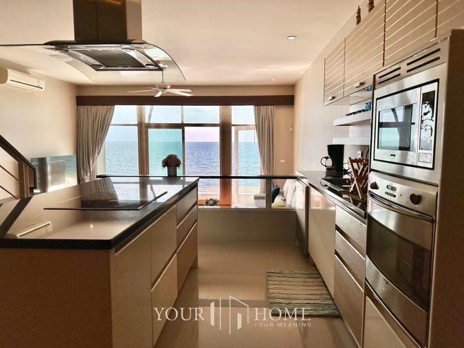 picture Last chance!!!! Luxurious vacation home by the sea in Bangsaen with private beach - 4/40