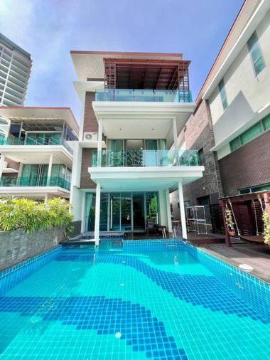 picture For rent: "Luxury pool villa by the sea in Bangsaen with private pool, sea view" - 2/20