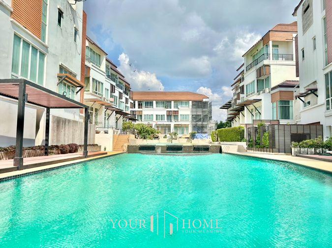 picture Last chance!!!! Luxurious vacation home by the sea in Bangsaen with private beach - 9/40