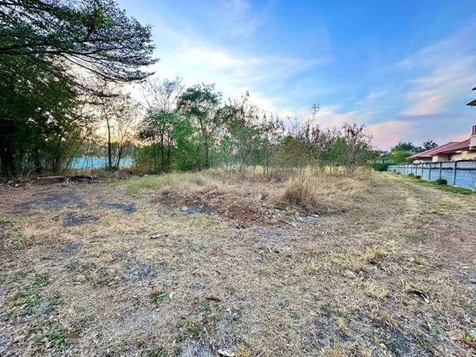 picture Beautiful land plot for sale in the Panya Resort Bang Phra, Chonburi project. - 5/9
