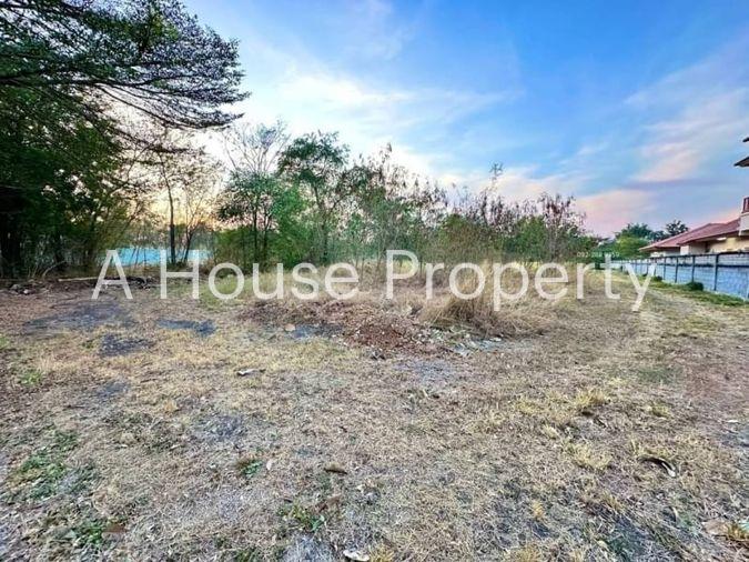 picture Beautiful land plot for sale in the Panya Resort Bang Phra, Chonburi project. - 5/9