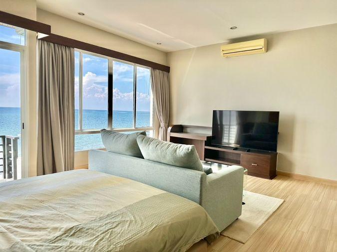 picture Last chance!!!! Luxurious vacation home by the sea in Bangsaen with private beach - 36/40