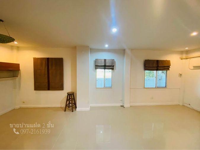 รูป ขายบ้านแฝดหลังมุม บุรีรมย์ (รามอินทรา - ซาฟารี) 5 ห้องนอน - รูปที่ 12/16