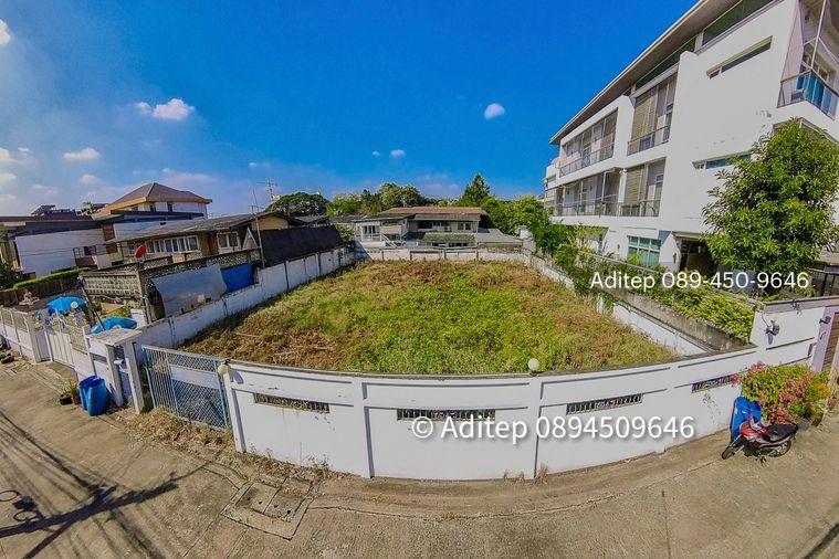 รูป ขายด่วน! ที่ดินเปล่า 116 ตร.ว. ทำเลทอง พระราม 9 ซอย 49 เข้าซอยแค่ 650 เมตร ใกล้ถนนมอเตอร์เวย์ ที่ถมแล้ว เหมาะสร้างบ้านในฝัน - รูปที่ 1/21
