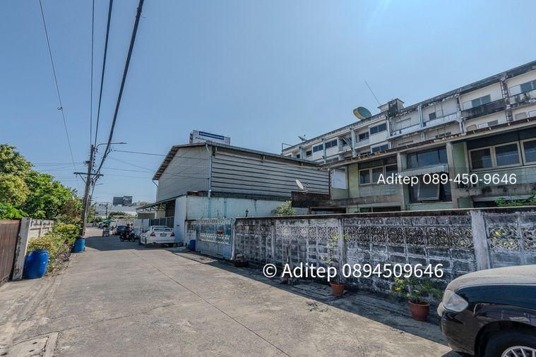 รูป ขายบ้านพร้อมที่ดิน 151 ตรว. ในซอยพระราม 9 ซอย 43 ทำเลดีเยี่ยม เข้าซอยเพียง 100 ม. จากถนนพระราม 9 และใกล้ The Nine Center พระราม 9 เพียง 400 ม. - รูปที่ 14/21
