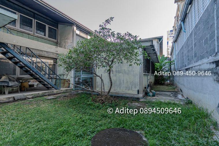 รูป ขายบ้านพร้อมที่ดิน 151 ตรว. ในซอยพระราม 9 ซอย 43 ทำเลดีเยี่ยม เข้าซอยเพียง 100 ม. จากถนนพระราม 9 และใกล้ The Nine Center พระราม 9 เพียง 400 ม. - รูปที่ 21/21