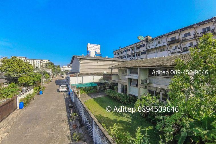 รูป ขายบ้านพร้อมที่ดิน 151 ตรว. ในซอยพระราม 9 ซอย 43 ทำเลดีเยี่ยม เข้าซอยเพียง 100 ม. จากถนนพระราม 9 และใกล้ The Nine Center พระราม 9 เพียง 400 ม. - รูปที่ 6/21