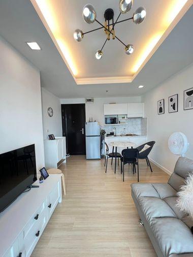 picture For rent at Thru Thonglor, More Rooms available, Fast response via LINE, Price Negotiable - 8/14