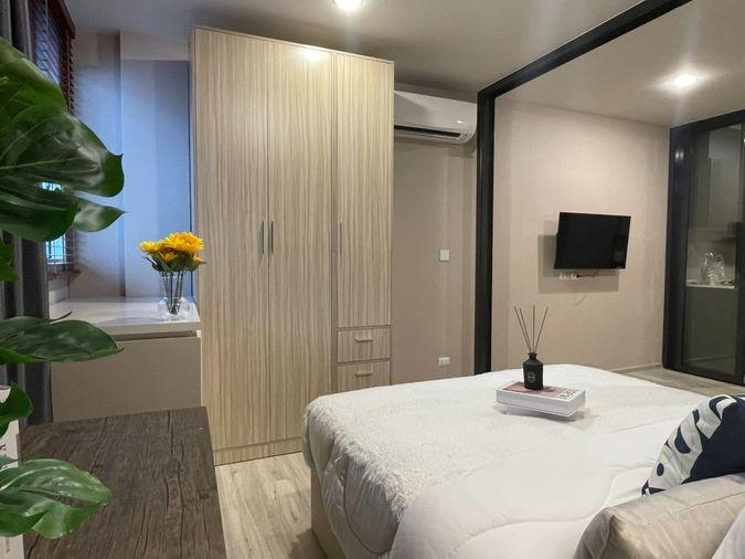 picture Condo for Rent : XT Huaikhwang  Schedule a viewing 👉 Line: @propertybkk1 - 3/14