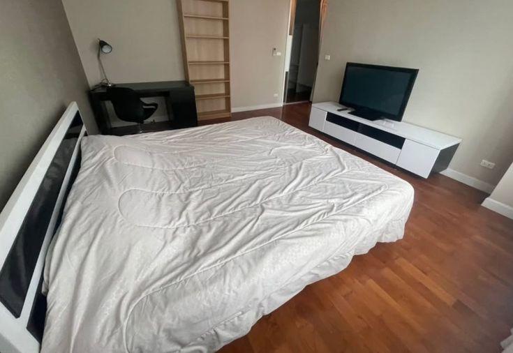 picture for rent Siri Residence. 3bed 141sqm. have extra maid room. Line id: @pfagent - 10/15