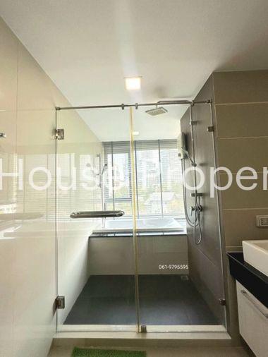 picture Condo for sale, Cape Town Sriracha, second hand, with furniture, reasonable price - 12/18