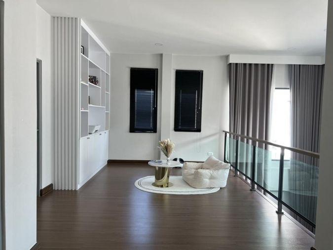 รูป The City Bangna (New Project) เดอะ ซิตี้ บางนา   แบบบ้าน Dione พื้นที่ใช้สอย 313 ตร.ม - รูปที่ 7/11