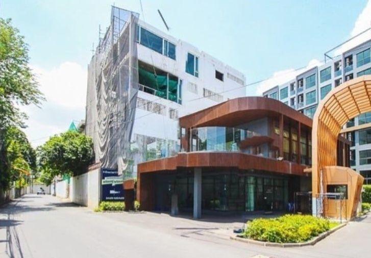 picture Selling the Excel Hideaway shophouse , Sukhumvit Soi 71, Watthana - 1/4