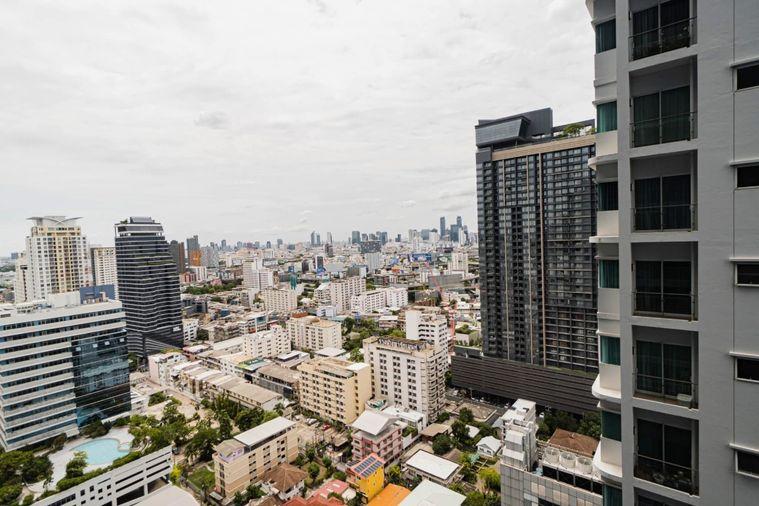 picture Condo for Rent: XT PHAYATHAI  Schedule a viewing 👉 Line: @propertybkk4 - 14/15