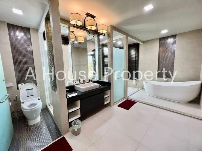 picture Beautiful house for sale, move in Ready, in the Heritage Village project, Bang Phra, Chonburi - 16/20