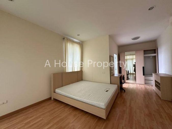 รูป ให้เช่าบ้านเดี่ยวศรีราชา หลังใหญ่ ตกแต่งพร้อมเฟอร์ มบ.เดอะบูเลอวาร์ด - รูปที่ 14/20