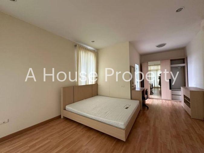 picture Single house for rent in Sriracha, large house, fully furnished, The Boulevard Village - 14/20