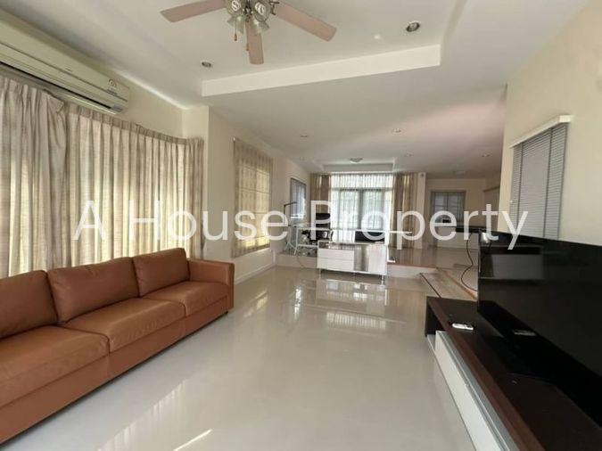 picture Single house for rent in Sriracha, large house, fully furnished, The Boulevard Village - 3/20