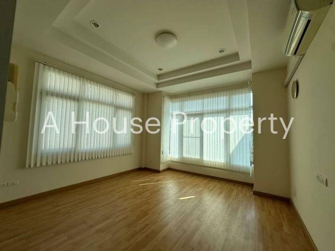 picture Single house for rent in Sriracha, large house, fully furnished, The Boulevard Village - 12/20