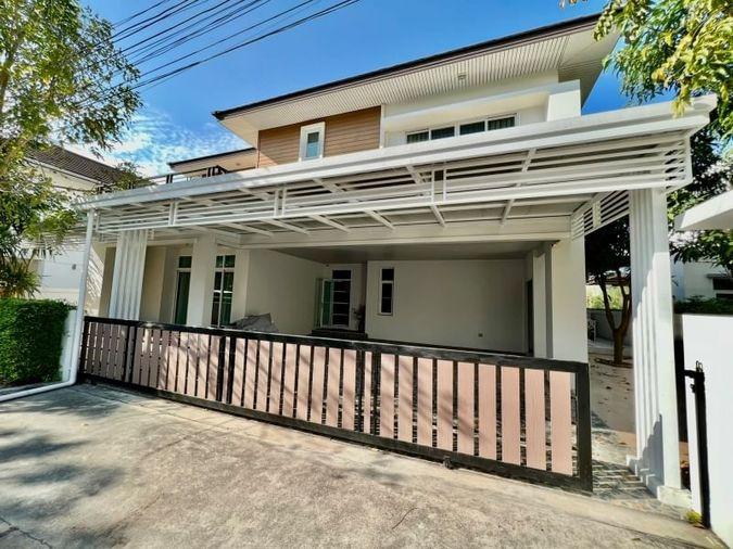 picture Beautiful house for sale, move in Ready, in the Heritage Village project, Bang Phra, Chonburi - 2/20