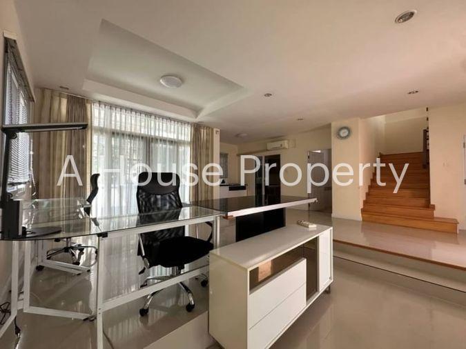picture Single house for rent in Sriracha, large house, fully furnished, The Boulevard Village - 8/20