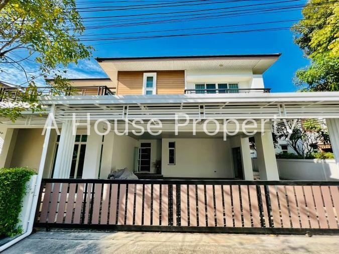 picture Beautiful house for sale, move in Ready, in the Heritage Village project, Bang Phra, Chonburi - 1/20