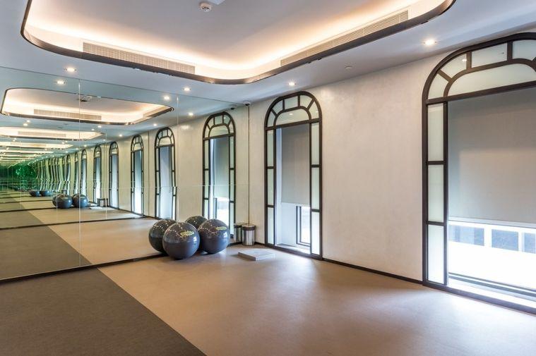 รูป Muniq Langsuan (มิวนีค หลังสวน) Pet friendly   วิวสวนลุม Central park  ทิศใต้  ชั้น15  2 ห้องนอน 2ห้องน้ำ - รูปที่ 40/49