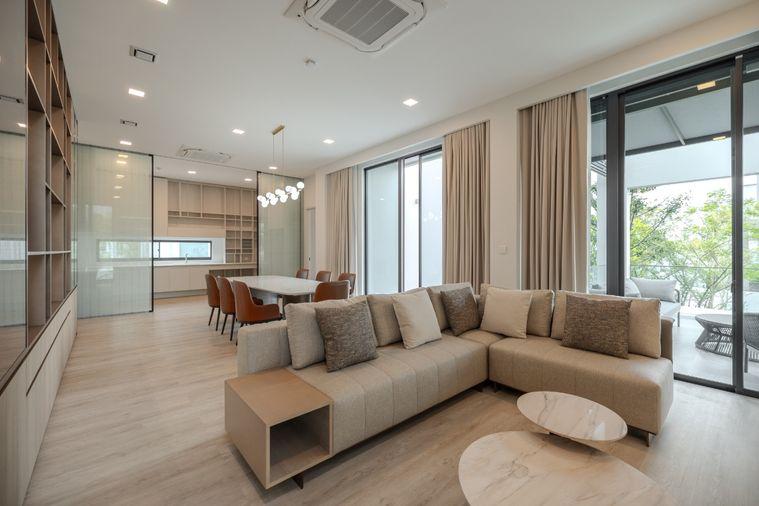 รูป Vive Krungthepkritha | ให้เช่าบ้านเดี่ยวหลังมุม 4 ห้องนอน แต่งสวย แบบ Modern Luxury ดูอบอุ่น น่าอยู่ ใกล้รร.นานาชาติเวลลิงตั้น - รูปที่ 31/49