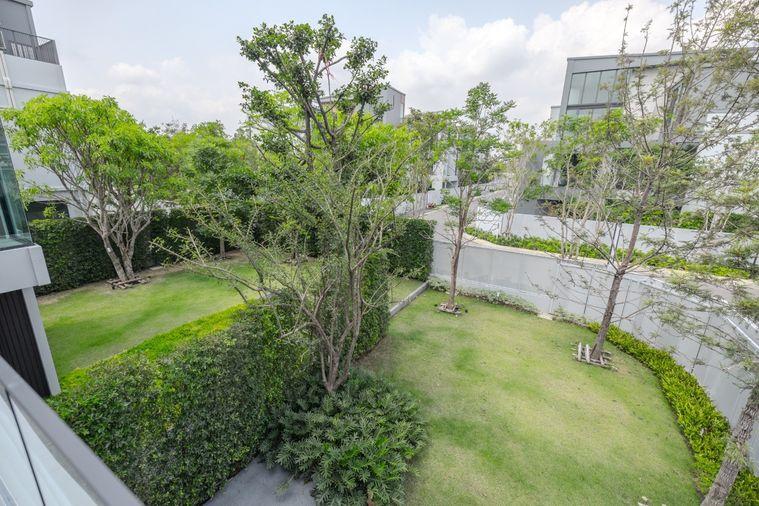 รูป Vive Krungthepkritha | ให้เช่าบ้านเดี่ยวหลังมุม 4 ห้องนอน แต่งสวย แบบ Modern Luxury ดูอบอุ่น น่าอยู่ ใกล้รร.นานาชาติเวลลิงตั้น - รูปที่ 34/49