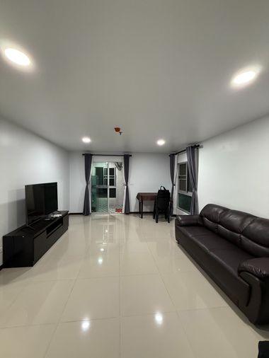 รูป AS2154 ให้เช่าคอนโด รีเจ้นท์โฮม บางนา ห้องสวย พร้อมเครื่องใช้ไฟฟ้าเฟอร์นิเจอร์ - รูปที่ 5/14