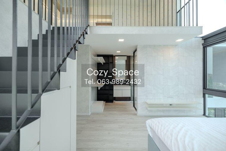รูป Vive Krungthepkritha | ให้เช่าบ้านเดี่ยวหลังมุม 4 ห้องนอน แต่งสวย แบบ Modern Luxury ดูอบอุ่น น่าอยู่ ใกล้รร.นานาชาติเวลลิงตั้น - รูปที่ 8/49