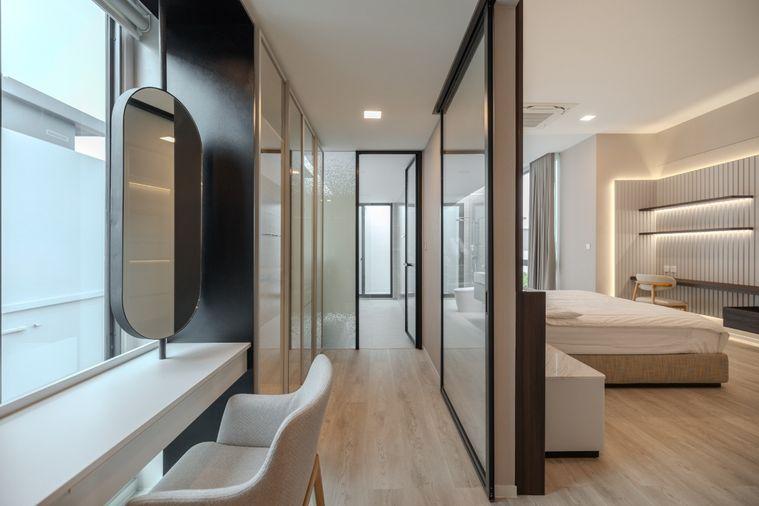 รูป Vive Krungthepkritha | ให้เช่าบ้านเดี่ยวหลังมุม 4 ห้องนอน แต่งสวย แบบ Modern Luxury ดูอบอุ่น น่าอยู่ ใกล้รร.นานาชาติเวลลิงตั้น - รูปที่ 17/49