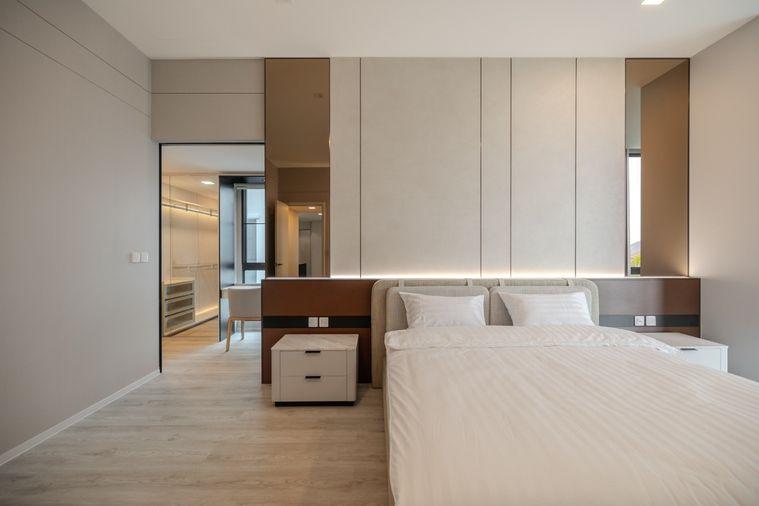 รูป Vive Krungthepkritha | ให้เช่าบ้านเดี่ยวหลังมุม 4 ห้องนอน แต่งสวย แบบ Modern Luxury ดูอบอุ่น น่าอยู่ ใกล้รร.นานาชาติเวลลิงตั้น - รูปที่ 24/49