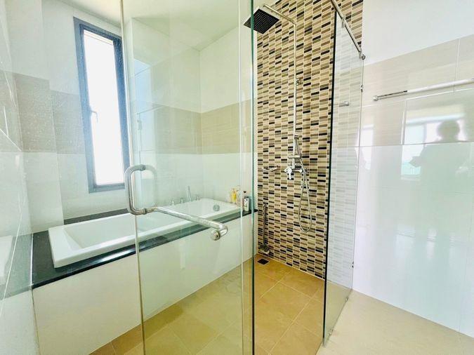 picture For Sale : Casalunar Paradiso 2 bedrooms, very large room, suitable for relaxation, with private beach - 14/24