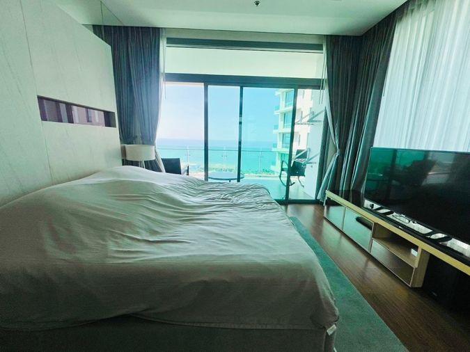 picture For Sale : Casalunar Paradiso 2 bedrooms, very large room, suitable for relaxation, with private beach - 10/24