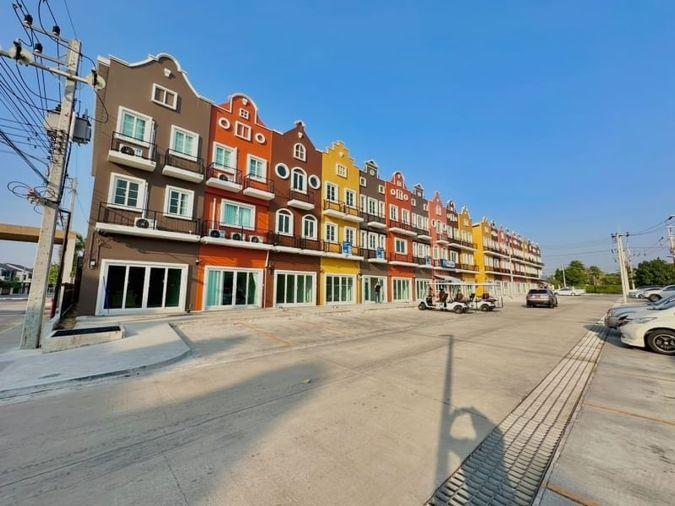 picture Commercial building, luxurious design, 3 floors high, Eternal Square, Bowin, Sriracha - 2/15