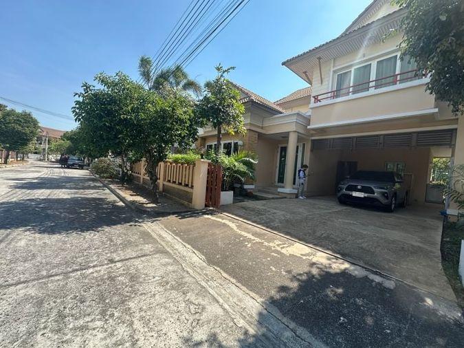 picture 2-storey detached house for rent, seaside project, Casaluna Bangsaen, Chonburi - 1/18