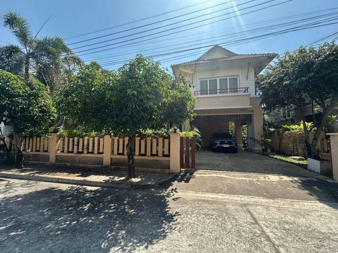 picture 2-storey detached house for rent, seaside project, Casaluna Bangsaen, Chonburi - 17/18