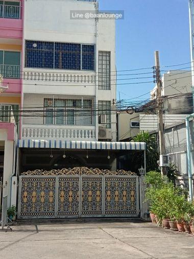 picture Townhouse for rent Villa Charoen Krung Village - 1/6