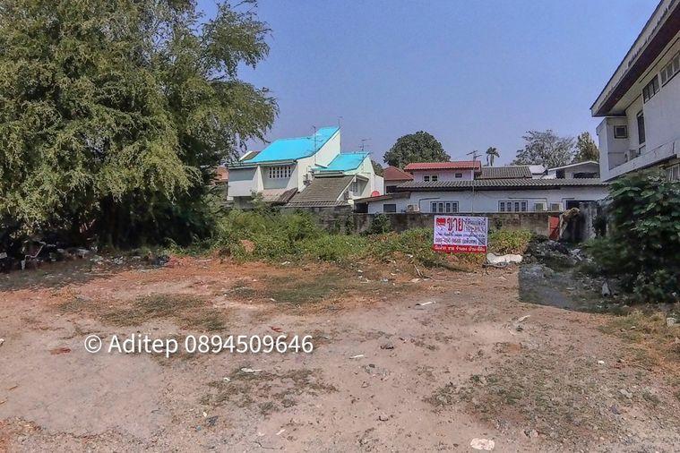 รูป ขายที่ดิน รัชดา 32 แยก 7-1 ขนาด 101 ตรว. ทำเลดี ห่างจากถนนรัชดาเพียง 750 ม. ใกล้รถไฟฟ้า 2 สาย ที่ถมแล้ว เหมาะปลูกบ้าน - รูปที่ 4/28