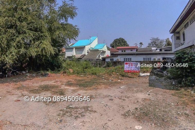 รูป ขายที่ดิน รัชดา 32 แยก 7-1 ขนาด 101 ตรว. ทำเลดี ห่างจากถนนรัชดาเพียง 750 ม. ใกล้รถไฟฟ้า 2 สาย ที่ถมแล้ว เหมาะปลูกบ้าน - รูปที่ 4/28