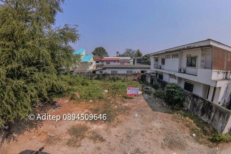 รูป ขายที่ดิน รัชดา 32 แยก 7-1 ขนาด 101 ตรว. ทำเลดี ห่างจากถนนรัชดาเพียง 750 ม. ใกล้รถไฟฟ้า 2 สาย ที่ถมแล้ว เหมาะปลูกบ้าน - รูปที่ 8/28