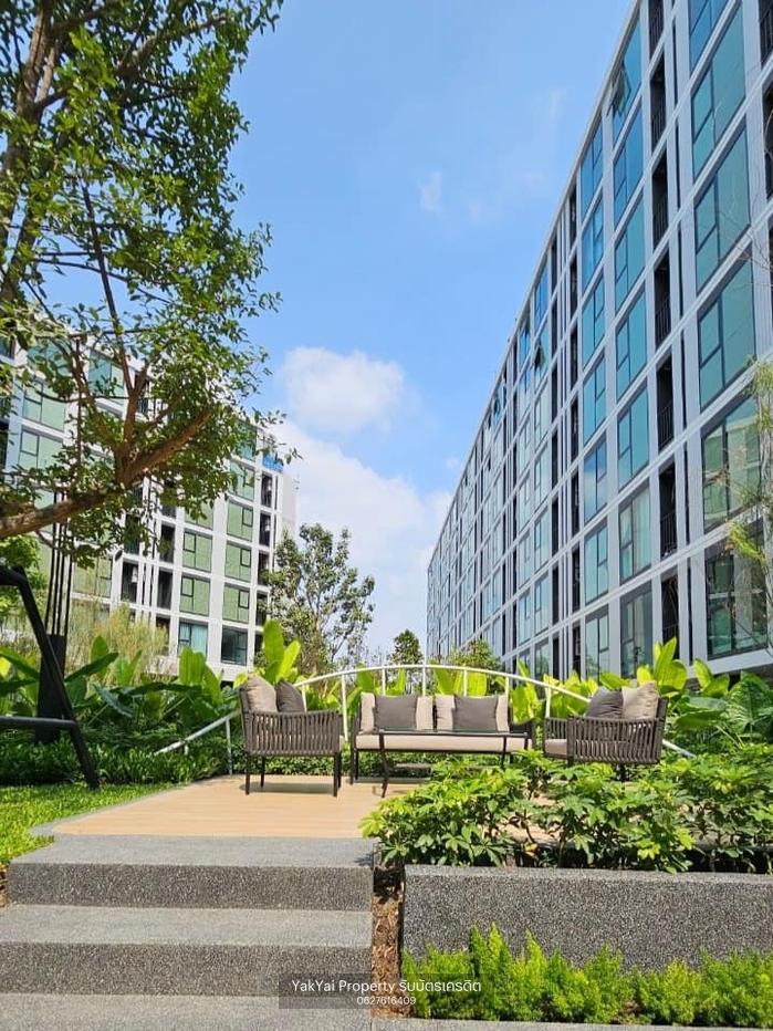 picture 🚨 **Urgent! Ready for immediate move-in*Atmoz Oasis Onnut — Beautiful unit, pool view** Prime city-center location Fully equipped, move-in ready - 20/21