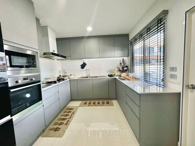 รูป For sale : มณีรินทร์ ไพรเวซี่ ศรีราชา 🏡 บ้านเดี่ยวสวย เลอค่า ตกแต่งครบ พร้อมเข้าอยู่! 🏡 - รูปที่ 8/20