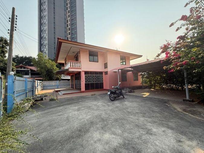 รูป ขายบ้านเดี่ยวศรีราชา พื้นที่สีเขียวรอบบ้าน ติดสุขุมวิทไปแหลมฉบัง - รูปที่ 2/20
